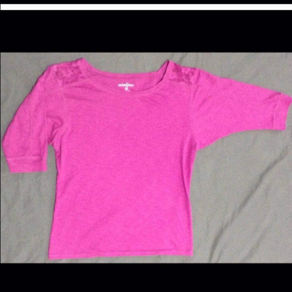 ⭐️Pink knit top